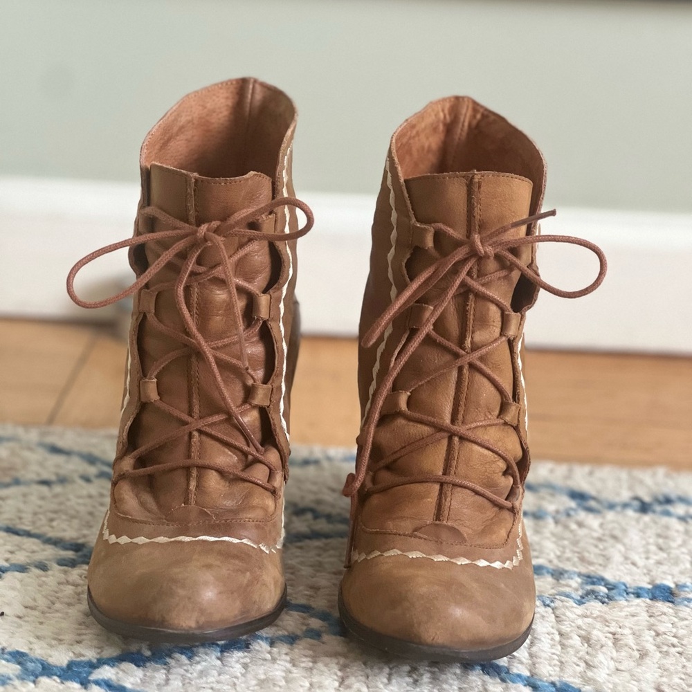 Anthropologie - Sixtyseven -  Lace-Up Boots - Tan, Brown - 39